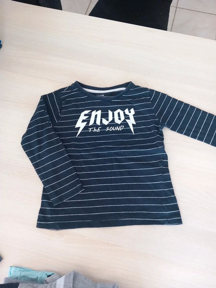 Tee-shirt