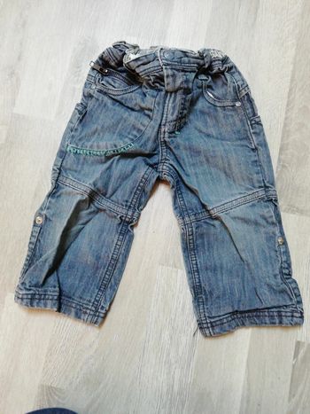 Jean 18 mois tape à l'œil