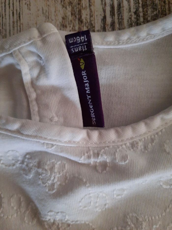 Haut broderie dentelle sergent major 11 ans