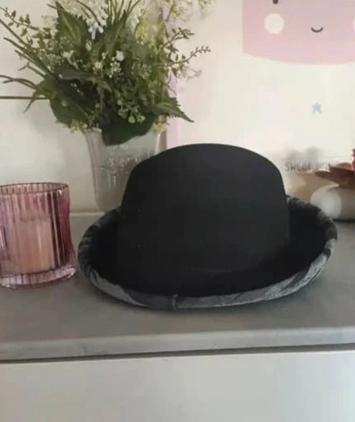 Chapeau noir vintage 100% laine - photo numéro 4