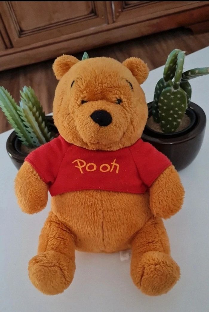 Peluche winnie l'ourson - 30 cm- Walt disney compagny - photo numéro 3