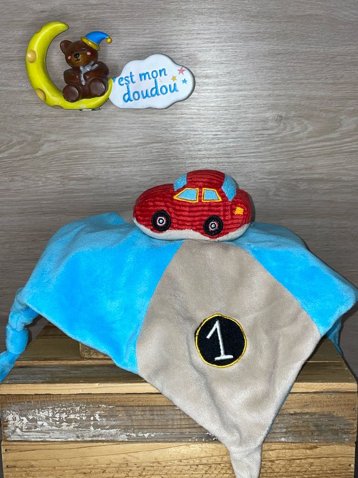 CB24 doudou voiture 🚘 carre blanc