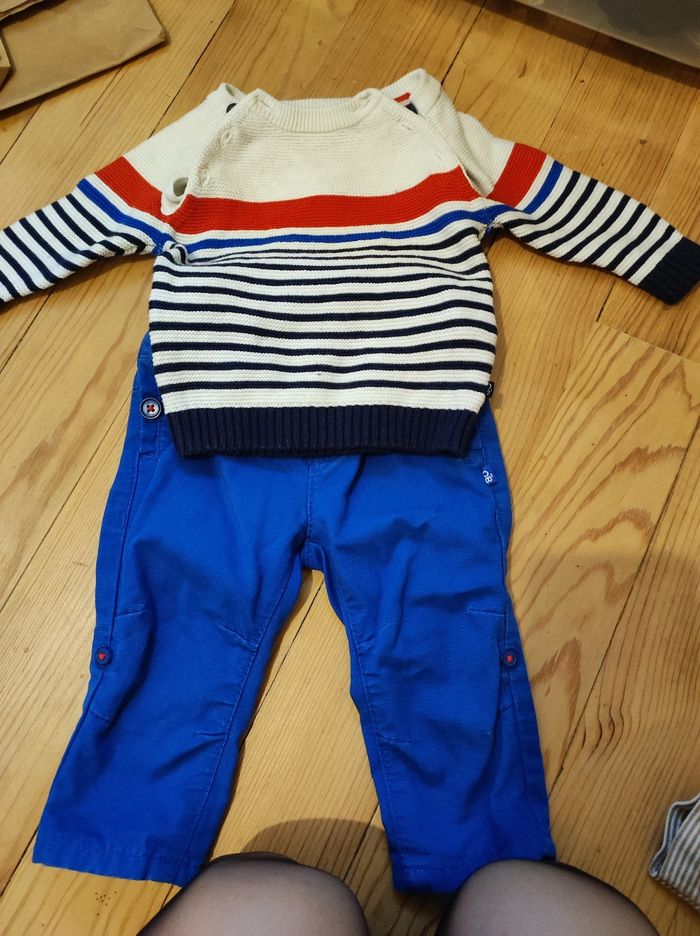 Ensemble pull et pantalon 3 mois