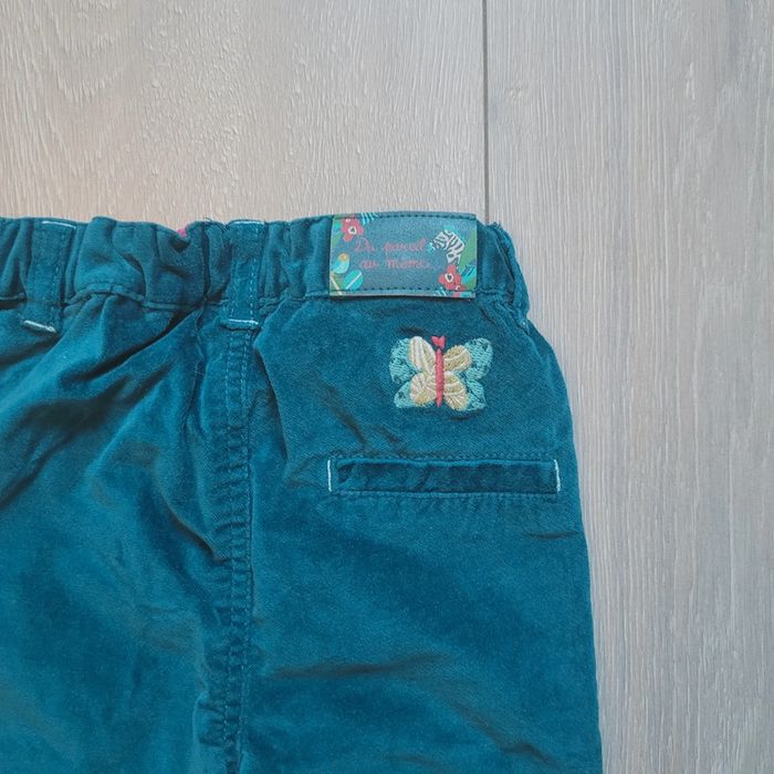 Magnifique pantalon en velour lisse. Fille 18 mois. Marque  Du pareil au même - photo numéro 4