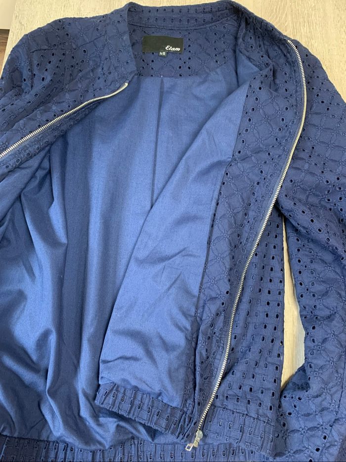 Veste légère avec broderie anglaise - taille 38 - neuf - photo numéro 10