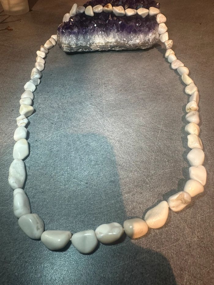 Collier en howlite véritable du Canada - Pierre naturelle - photo numéro 2