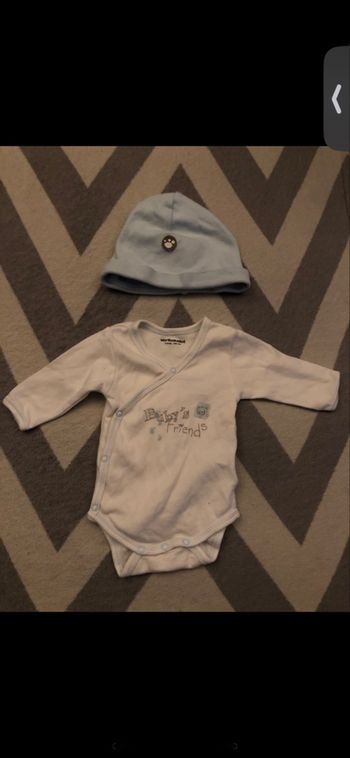 Body + bonnet 1 mois 
