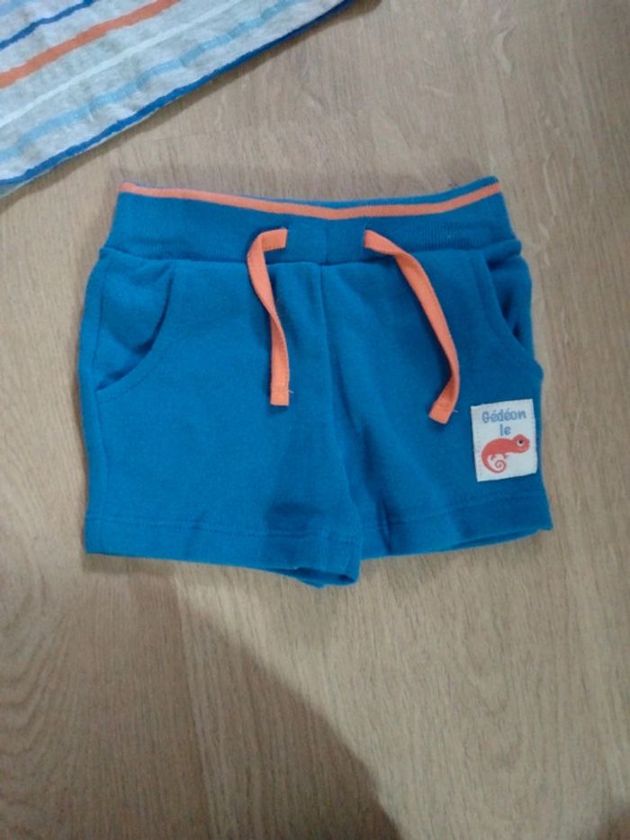 Ensemble short et t-shirt taille 3 mois neuf - photo numéro 4