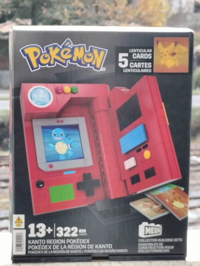 Pokémon coffret Pokédex de kanto en brique