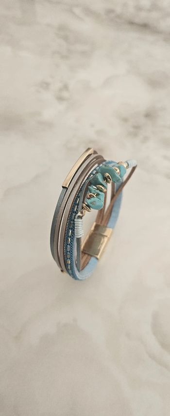 Bracelet en cuir pour femmes
