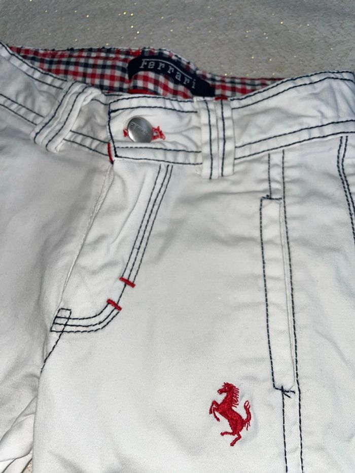 Short Ferrari, 12 mois - photo numéro 2