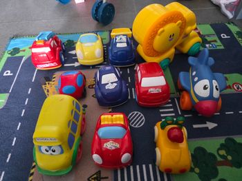 Lot de 11 voiture bébé 