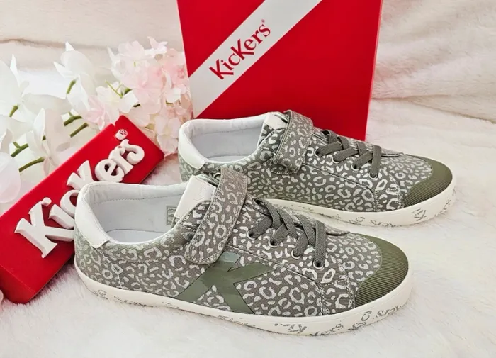 Baskets Sneakers Tennis Scratch Élastique Kickers T40