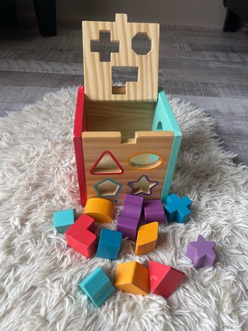 Cube en bois jeux d'éveil