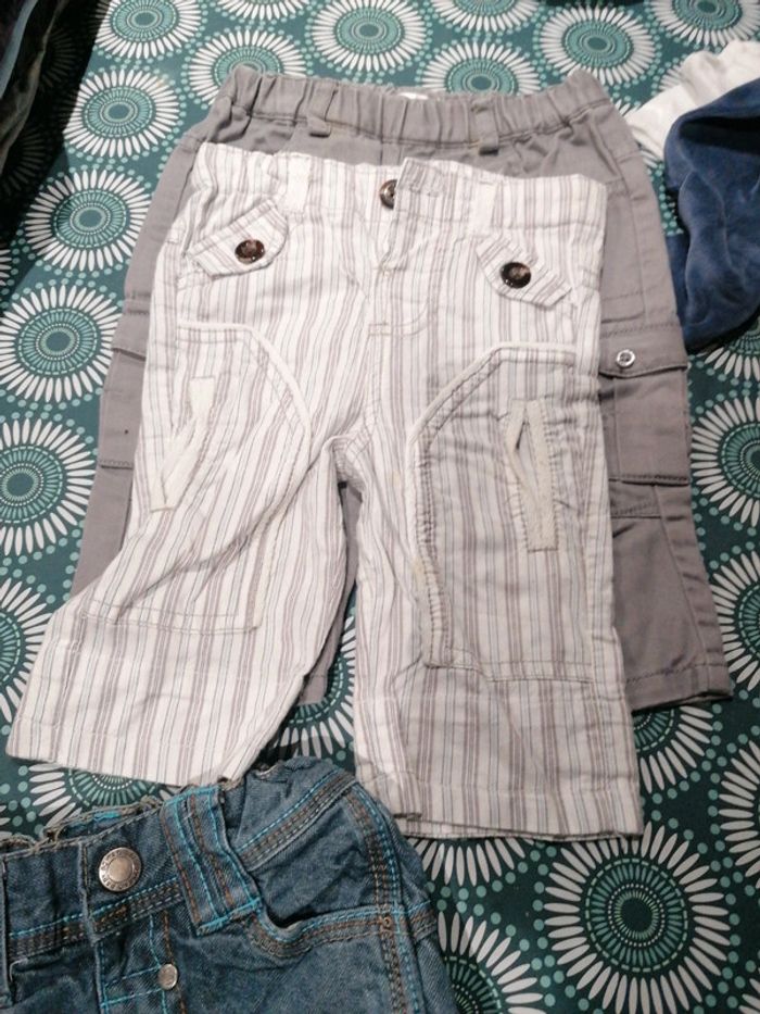 Lot 3 pantalons 6 mois - photo numéro 3