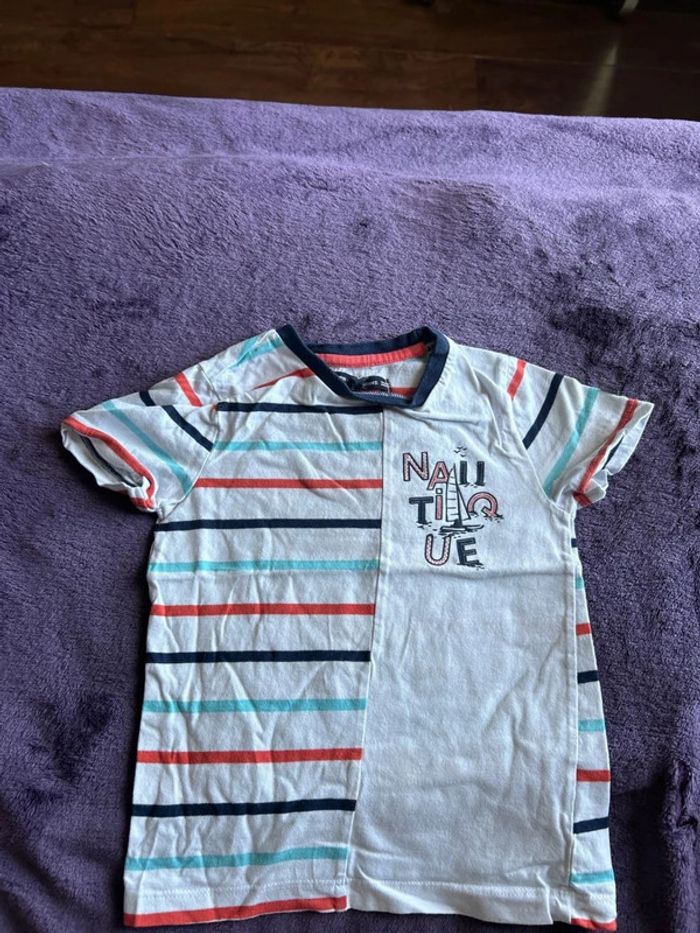 T-shirt manches courtes garcon en coton blanc et rayé Terre de marins taille 4 ans 102 cm