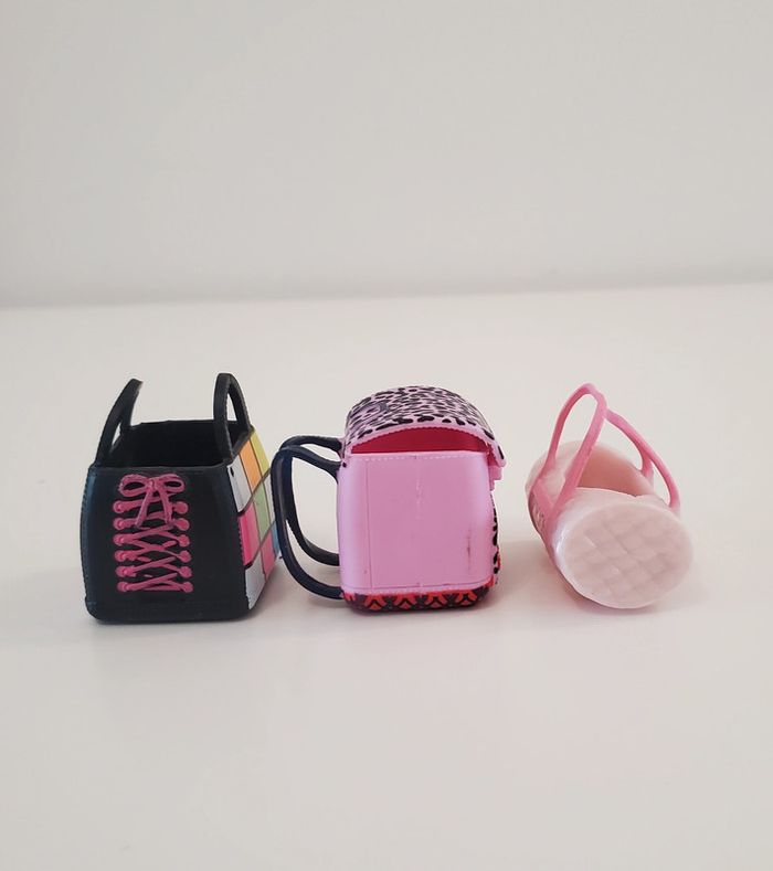 Poupée LOL Accessoires lot de 3 sacs. Sac à Dos, Sac à Mains, Sac de Sport Très Bon état