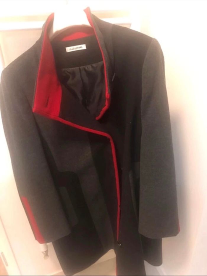 Très beau manteau
