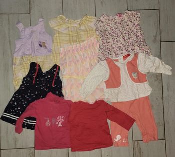 Lot vetements fille 9 mois