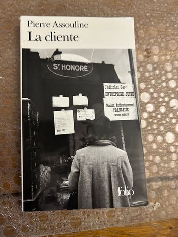 Livre la cliente de Pierre Assouline