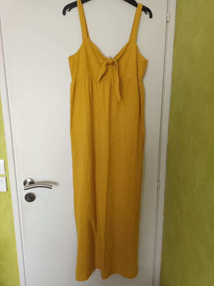 Robe longue jaune - photo numéro 1