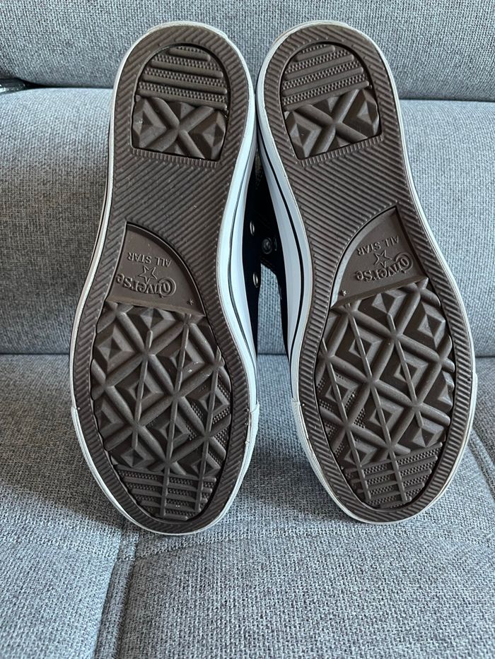 Converse noire 39 en excellent état - photo numéro 6