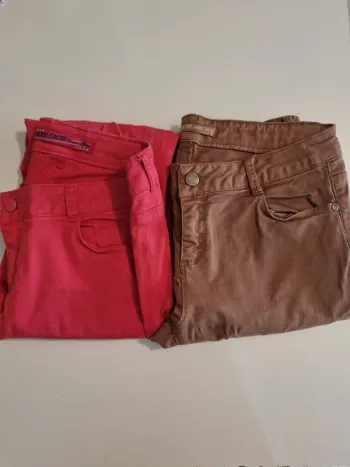 Lot 2 jeans Cache Cache