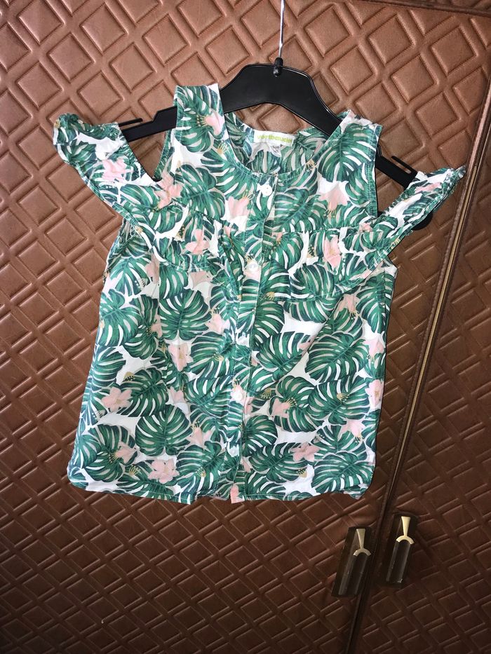Blouse fleurie épaule ouvertes Vertbaudet 6 ans