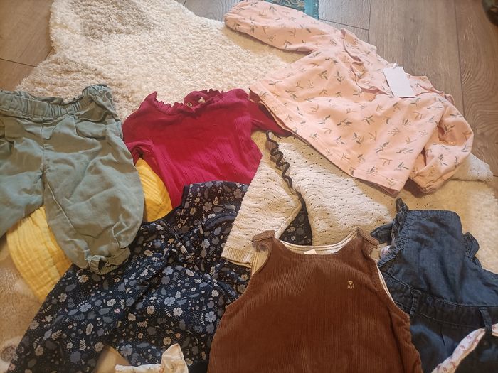 Lot de vêtements - photo numéro 4