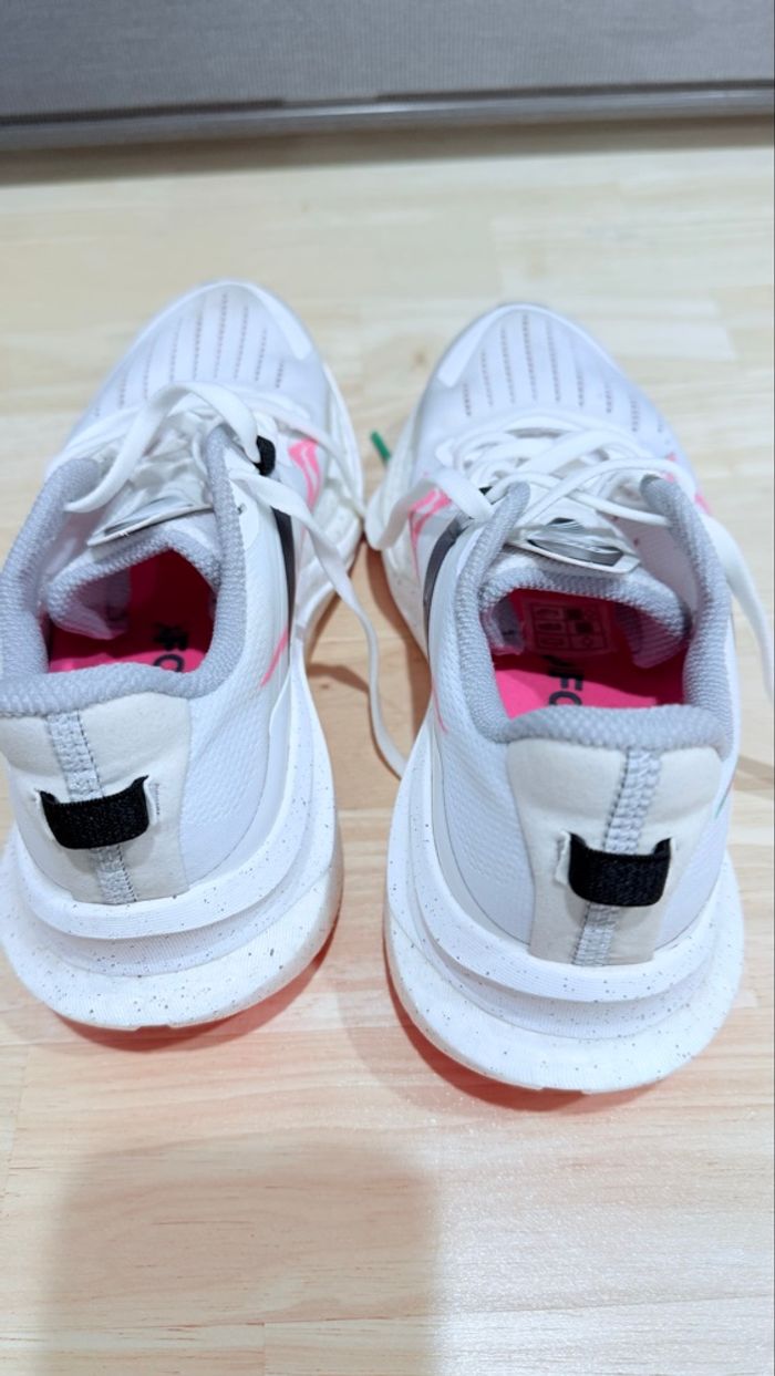 Basket Saucony - photo numéro 3