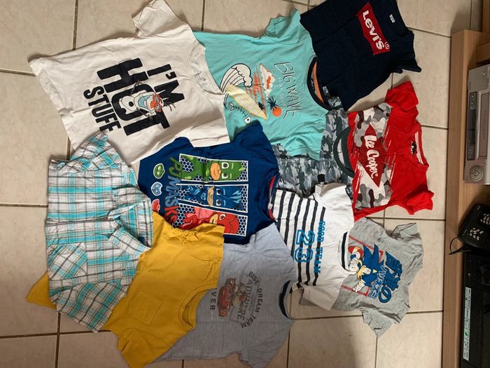 Lot de t shirts 4 ans - photo numéro 2