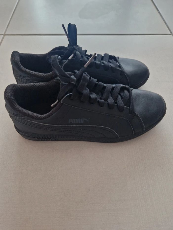 Basket fille Puma Pointure 37 noir