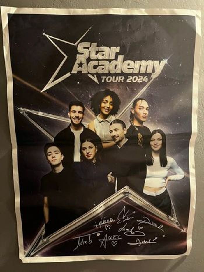 🎤 Poster Star Academy Tour 2024 – Grand format – Signé par tous les académiciens ⭐