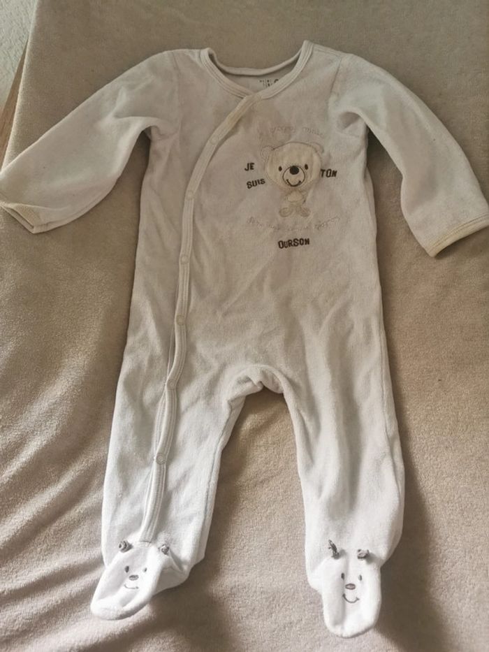 Pyjama bébé