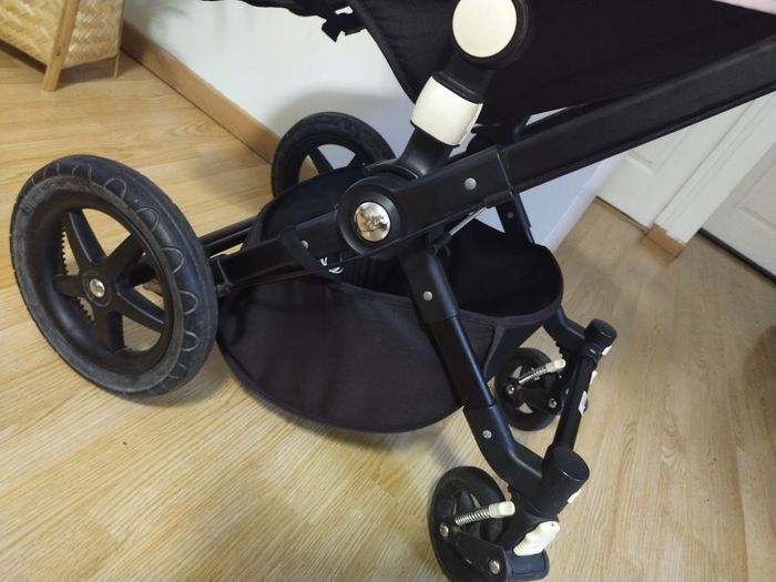 Poussette - photo numéro 7