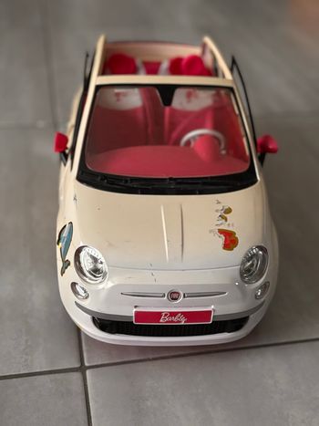 Voiture Barbie