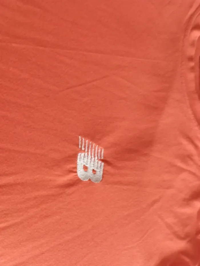 Tee shirt manches courtes homme New balance taille XL avec logo brodé - photo numéro 2