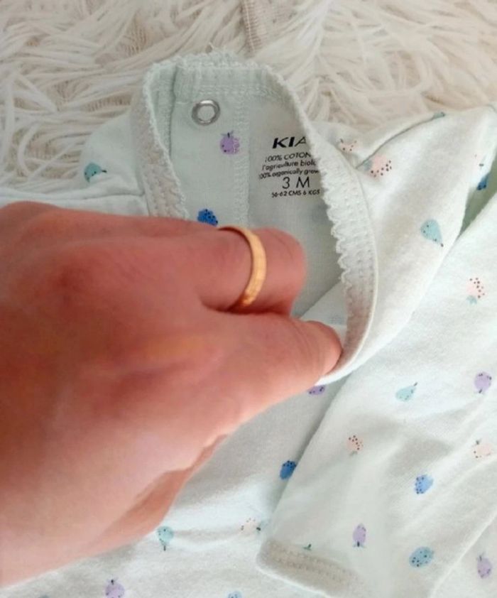 Pyjama léger 3mois kiabi 💚🤍 - photo numéro 3