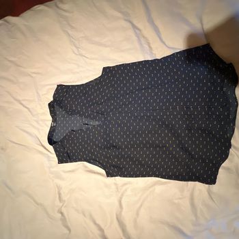 Blouse bleu à motif