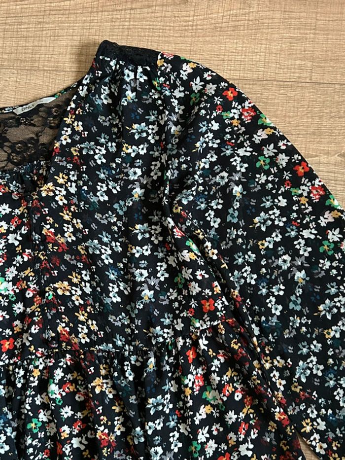 Robe fleurie à manches longues Only taille 34 jamais portée - photo numéro 13