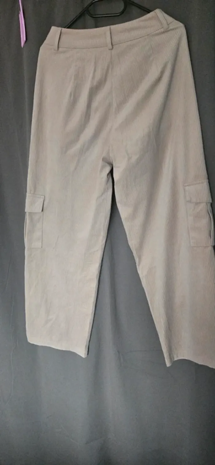 Pantalon large velours taille S - photo numéro 3