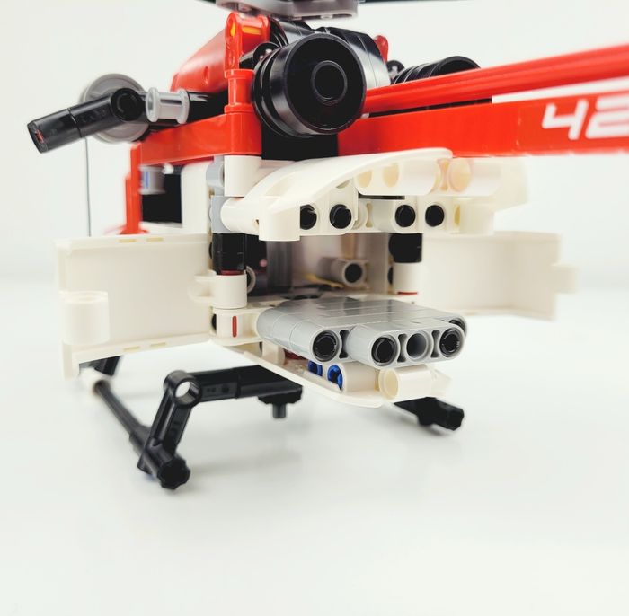 L'hélicoptère de secours Lego Technic - rèf. 42092 - photo numéro 7