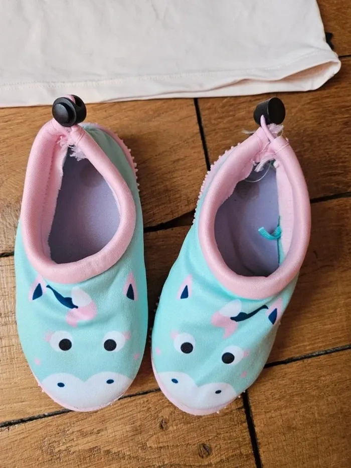 Chaussons de plage /piscine