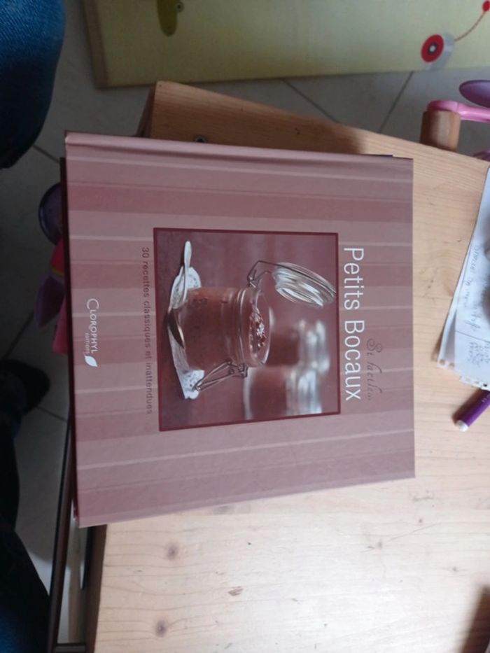 Livre petits bocaux