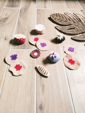 🥞Jeu d'imitation - Dinette gâteaux à scratch et pancakes en tissu- peluche