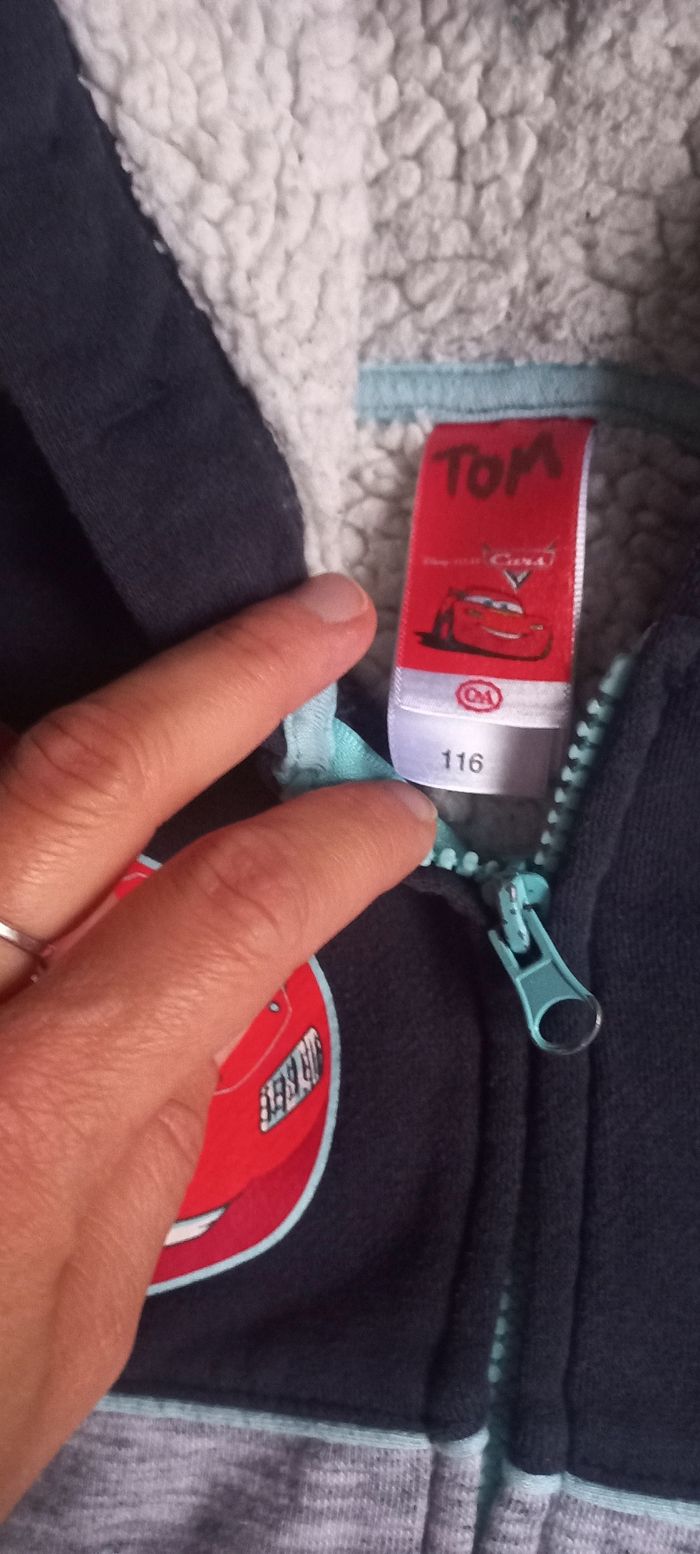 Veste Cars 6 ans - photo numéro 2