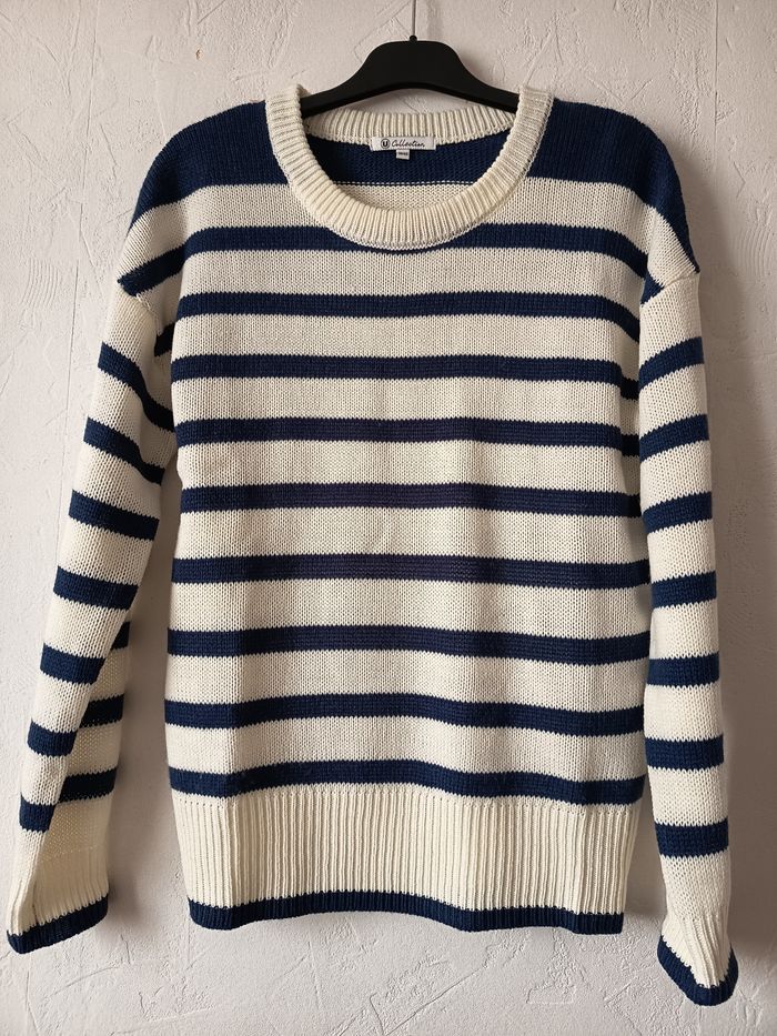 Pull femme. - photo numéro 2