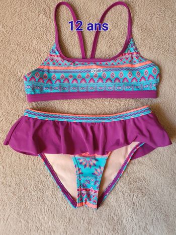 Maillot de bain 2 pièces Nabaiji taille 12 ans