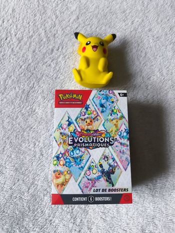 Bundle Pokémon 8.5 Évolutions Prismatiques