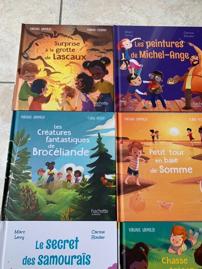 14 livres Hachette jeunesse - photo numéro 3